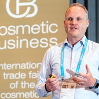 CosmeticBusiness 2023 - Lecture "Upcycling for the Mass Market – with ‘no planet b’" by Sebastian Wölke